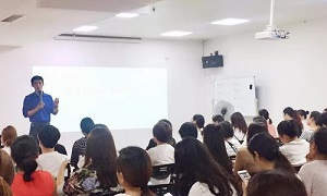 助力商戶，決勝十一丨星南方店一線銷售精英專場(chǎng)培訓(xùn)會(huì)