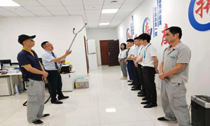 光谷店&ldquo;防盜搶、保安全&rdquo;應(yīng)急預(yù)案演練及培訓(xùn)圓滿開展